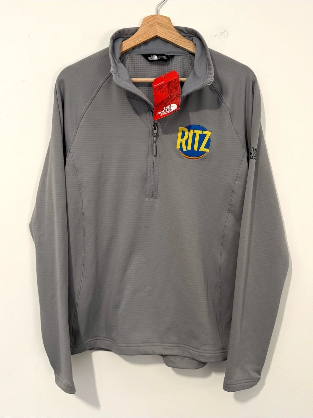 NWT The North Face Men’s Mountain Peaks Quarter Zip Fleece Pullover